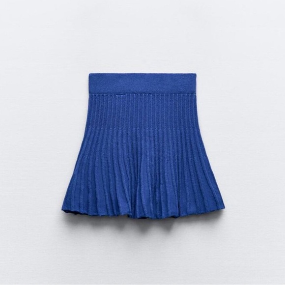 Zara Set - Picture 4 of 7